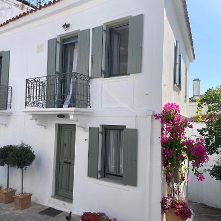 Raphael Skiathos Living-Venetia Exterior photo